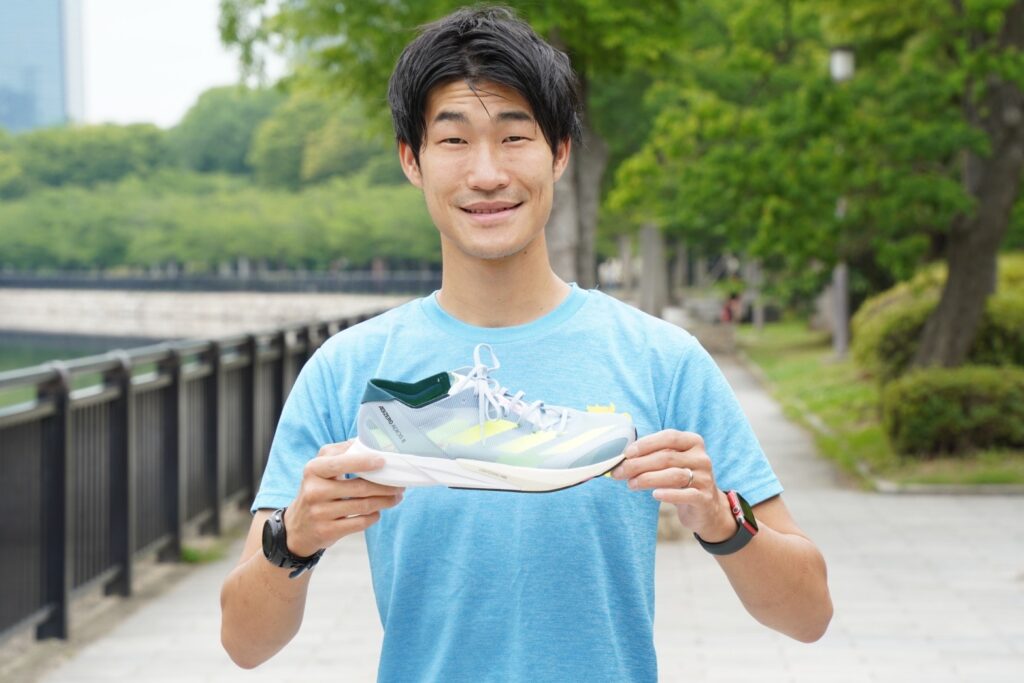 アディダス】シューズと足が一体化する「ADIZERO JAPAN 8/アディゼロ